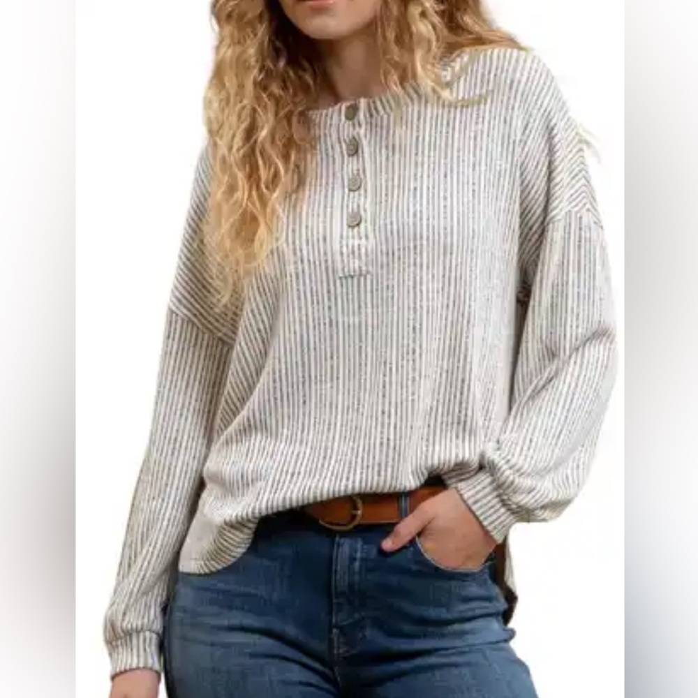 Blu Pepper Knit Henley in Charcoal and Cream